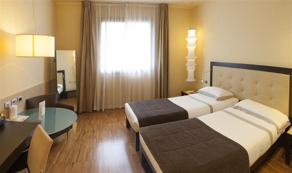 Hotel Cruise Montano Lucino Luaran gambar